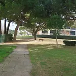 Sol-y-days Amigos, 4 Couchages En Rez-de-jardin, Avec Grande Terrasse Et Parking, à 250m De La Appartamento Le Grau-du-Roi