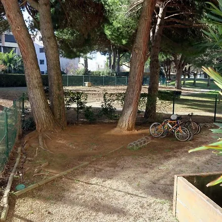 Sol-y-days Amigos, 4 Couchages En Rez-de-jardin, Avec Grande Terrasse Et Parking, A 250m De La Apartmán