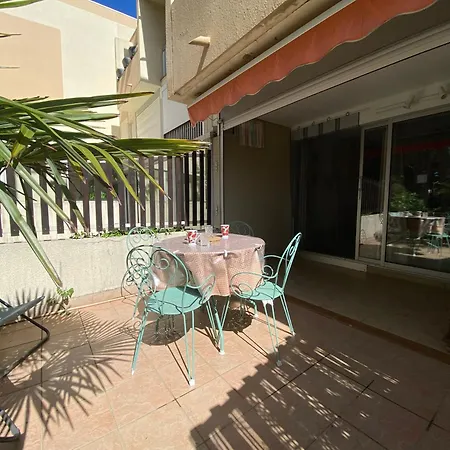 Sol-y-days Amigos: Garden-level With Terrace Near